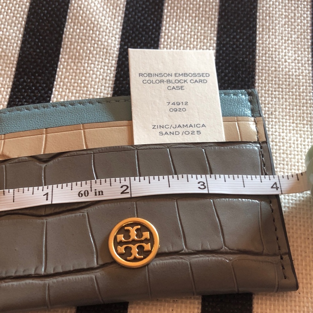 Authentic Tory Burch Gray Croc Embossed Card Holder/Gold Tory Burch Logo New/tag - Picture 8 of 11